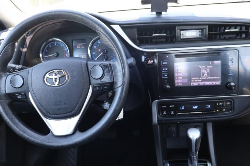 Toyota Corolla L CVT 2018