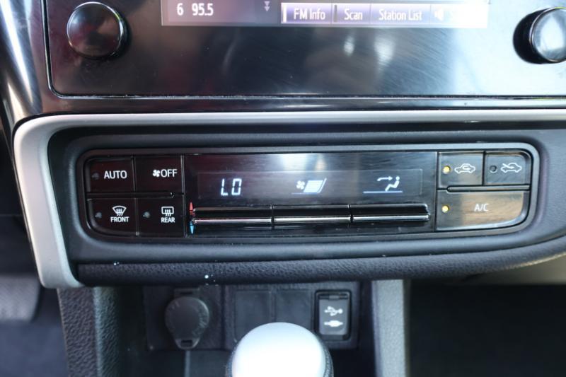 Toyota Corolla L CVT 2018