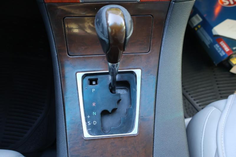 Lexus ES 350 Sedan 2010