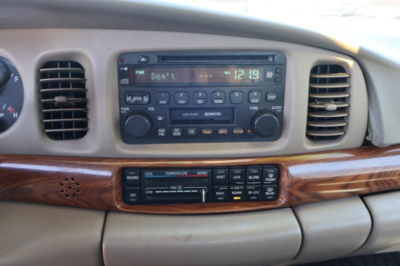 Buick LeSabre Custom 2002