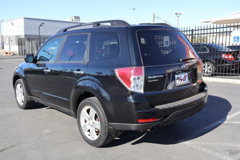 Subaru Forester 2.5X Limited 2010