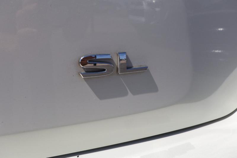 Nissan Pathfinder LE 2WD 2013