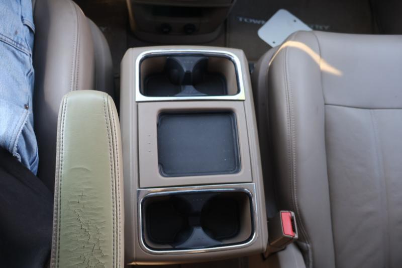 Chrysler Town & Country Touring 2014