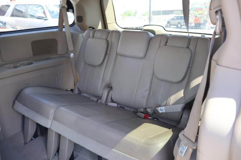 Chrysler Town & Country Touring 2014
