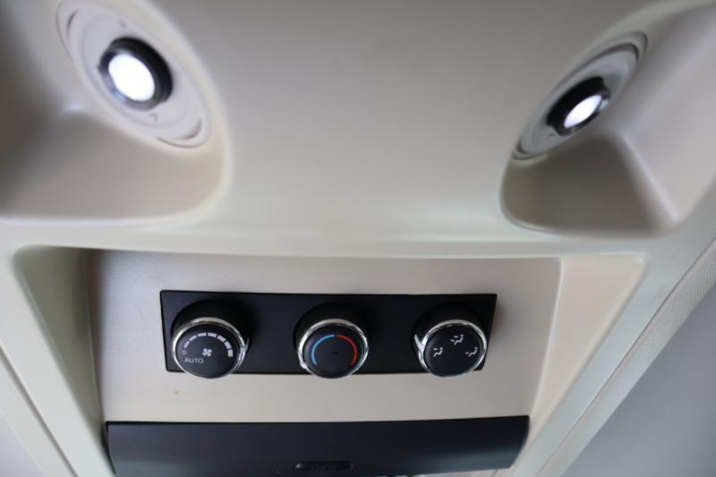 Chrysler Town & Country Touring 2014