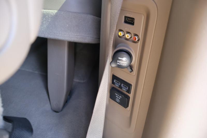 Chrysler Town & Country Touring 2014
