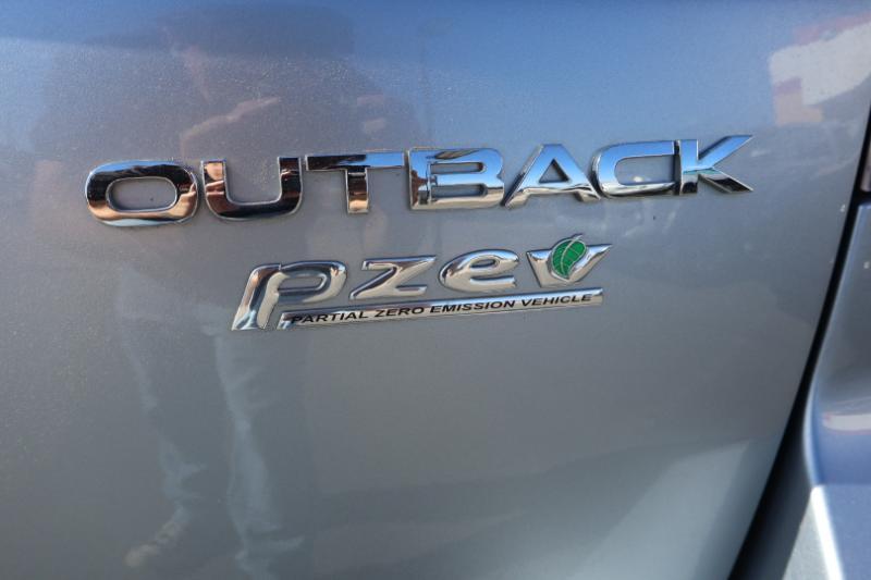 Subaru Outback 2.5i Premium 2014