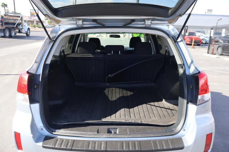 Subaru Outback 2.5i Premium 2014