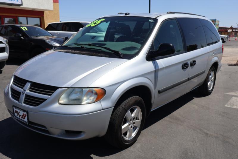 Dodge Grand Caravan SE 2005