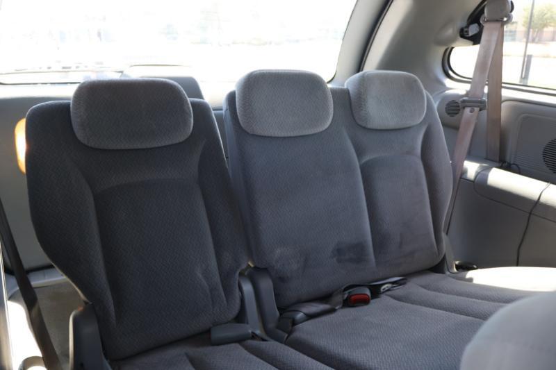 Dodge Grand Caravan SE 2005