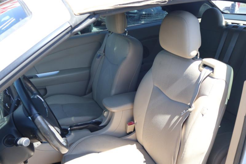 Chrysler 200 Touring Convertible 2012