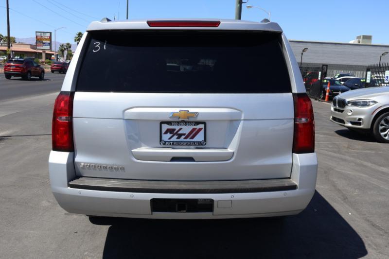 Chevrolet Suburban LT 2WD 2016
