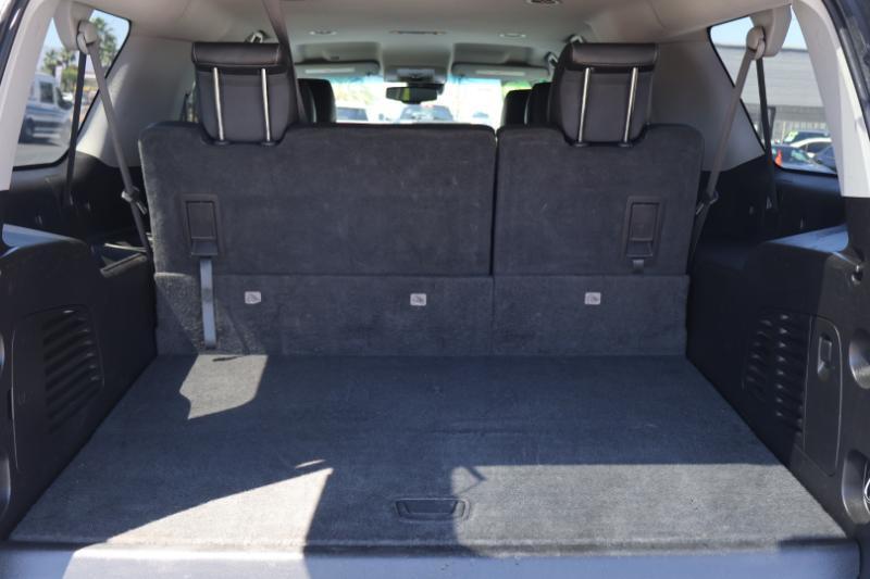 Chevrolet Suburban LT 2WD 2016