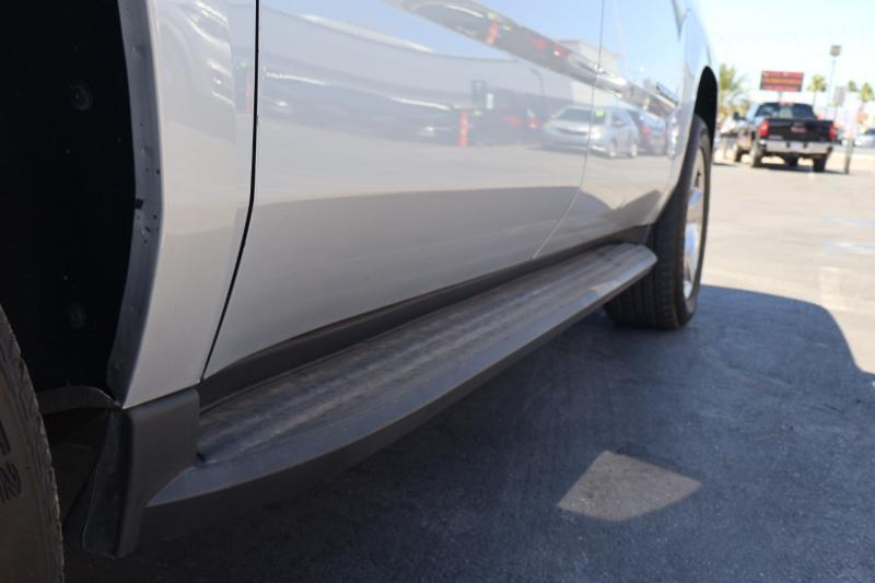 Chevrolet Suburban LT 2WD 2016