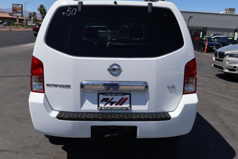 Nissan Pathfinder LE 4WD 2007