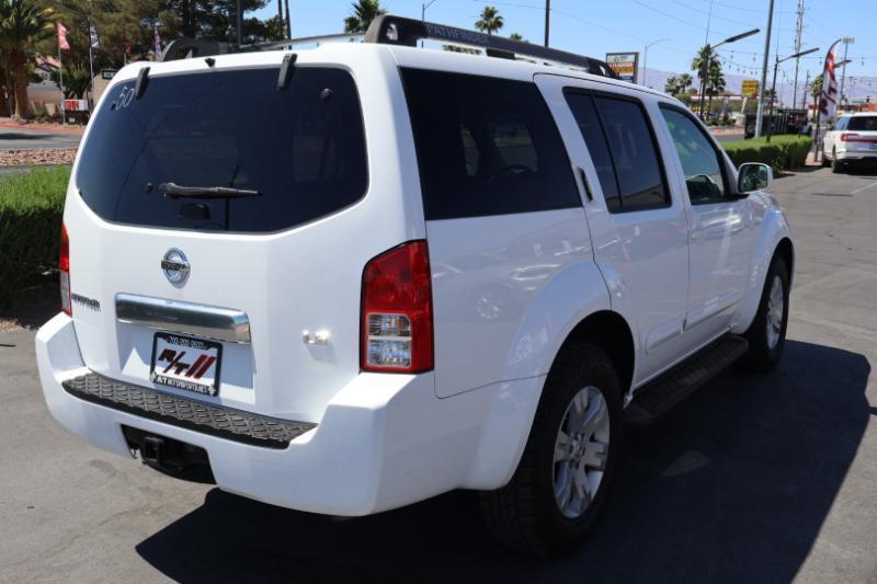 Nissan Pathfinder LE 4WD 2007