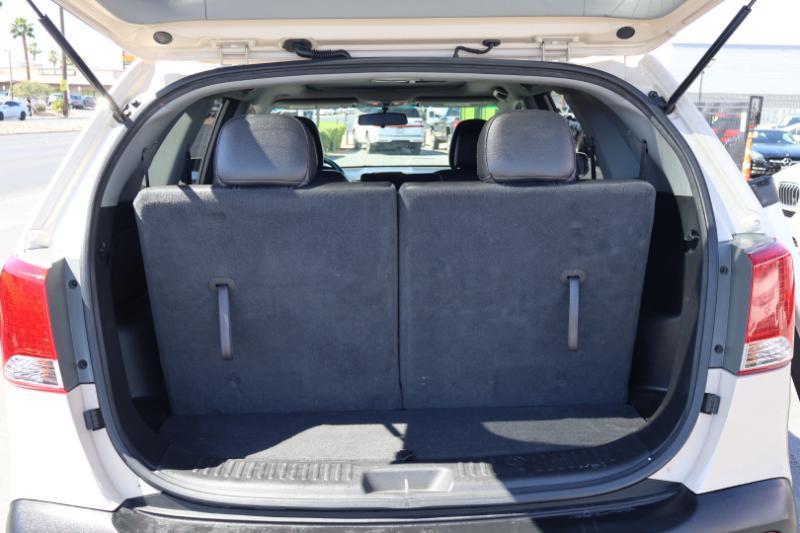 Kia Sorento EX V6 2WD 2011