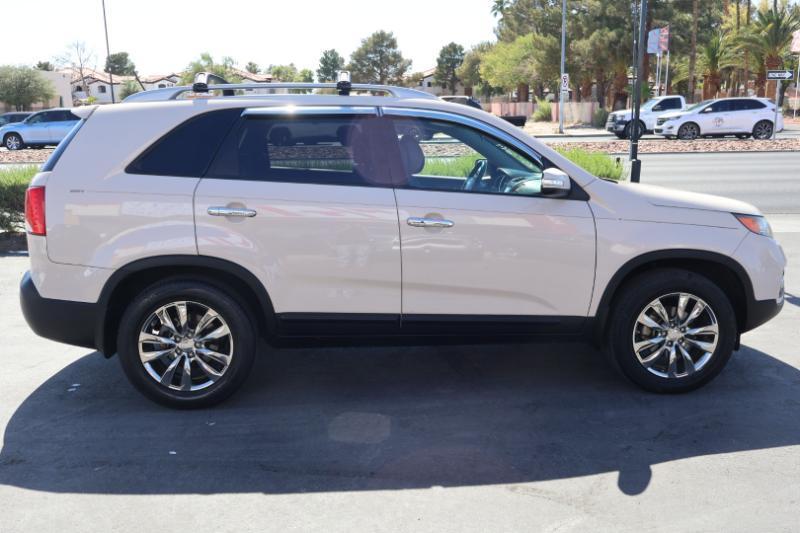 Kia Sorento EX V6 2WD 2011