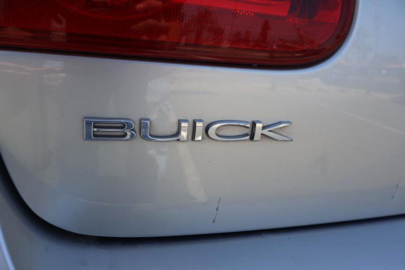 Buick Lucerne CXL V6 2006