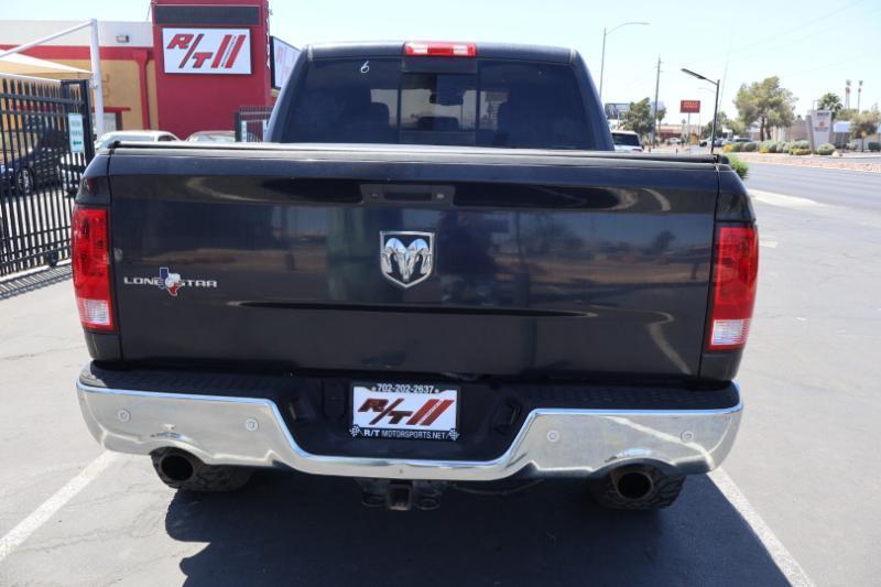 RAM 1500 SLT Crew Cab SWB 2WD 2016