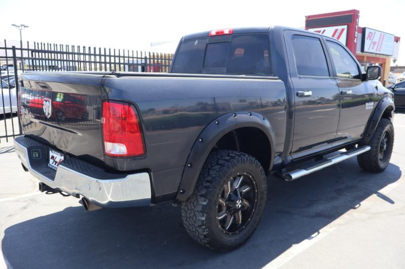 RAM 1500 SLT Crew Cab SWB 2WD 2016