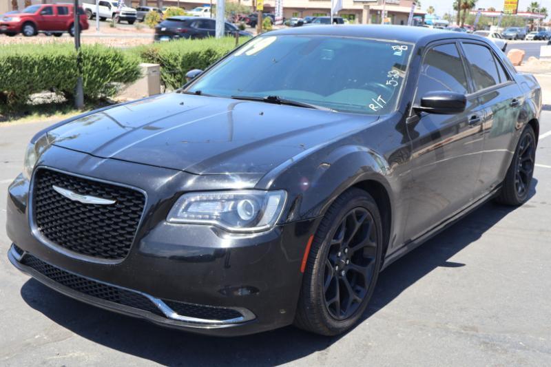 Chrysler 300 Touring 2019