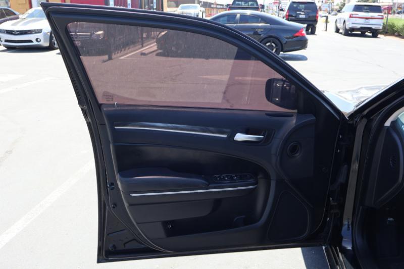 Chrysler 300 Touring 2019