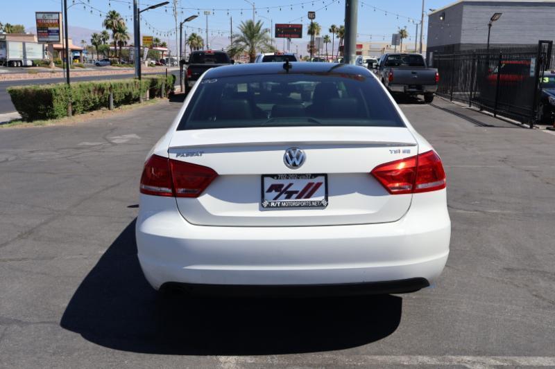 Volkswagen Passat SE PZEV 6A 2015