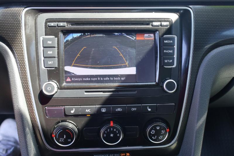 Volkswagen Passat SE PZEV 6A 2015