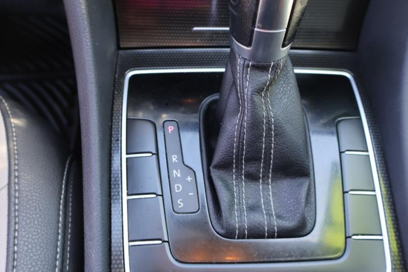 Volkswagen Passat SE PZEV 6A 2015
