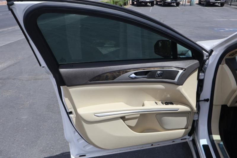 Lincoln MKZ FWD 2014