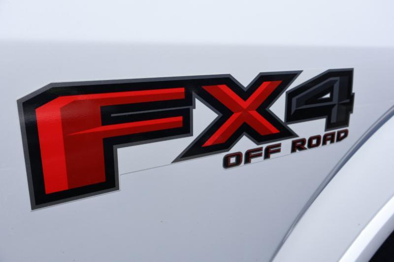 Ford F-150 Lariat SuperCab 6.5-ft. Bed 4WD 2015
