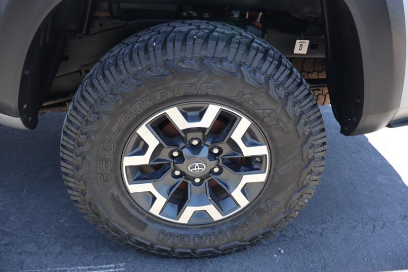 Toyota Tacoma SR5 Double Cab Long Bed V6 6AT 4WD 2019