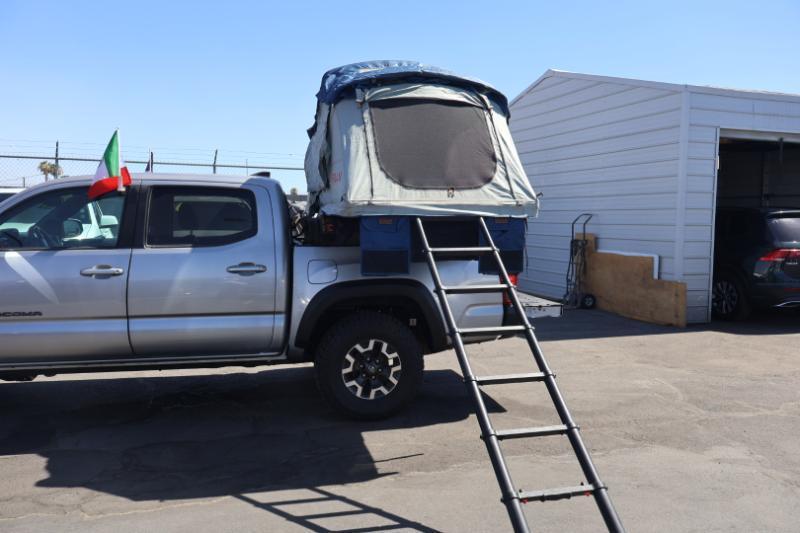 Toyota Tacoma SR5 Double Cab Long Bed V6 6AT 4WD 2019