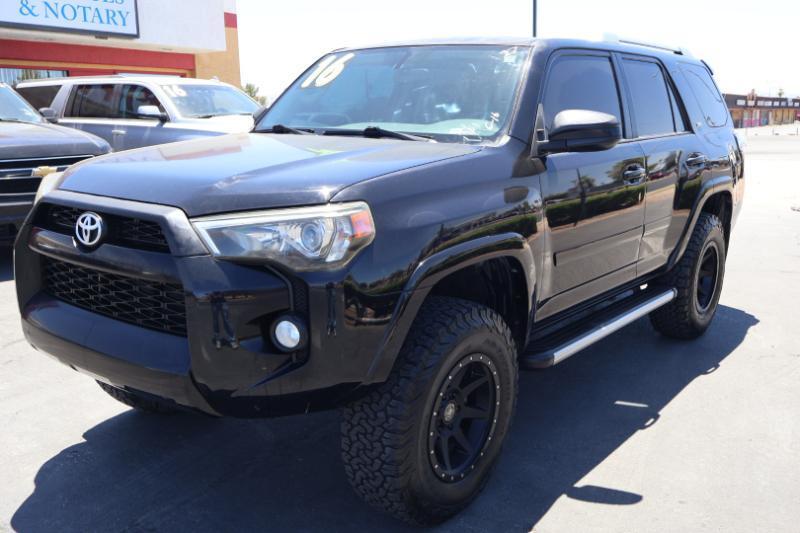 Toyota 4Runner SR5 4WD 2016
