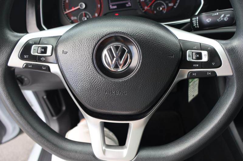 Volkswagen Jetta 1.4T S 6M 2019