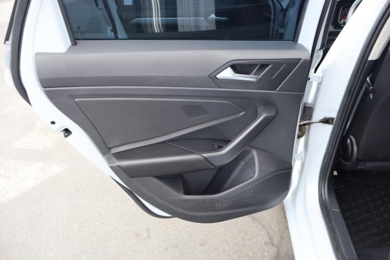 Volkswagen Jetta 1.4T S 6M 2019