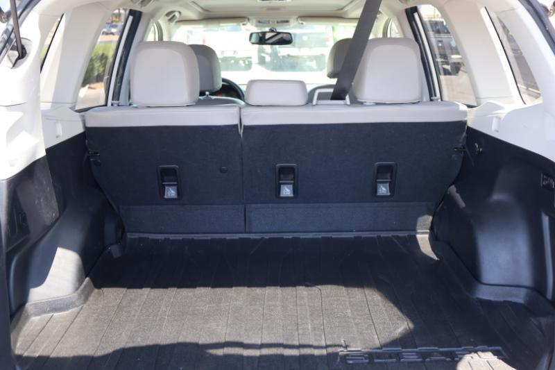 Subaru Forester 2.5i Limited 2014