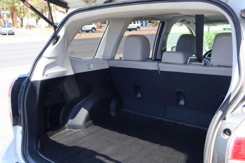 Subaru Forester 2.5i Limited 2014