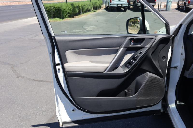 Subaru Forester 2.5i Limited 2014