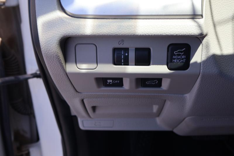 Subaru Forester 2.5i Limited 2014
