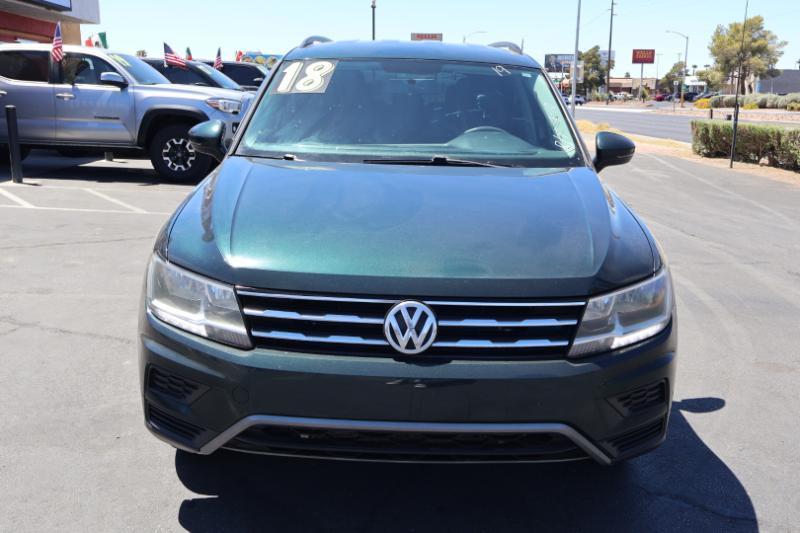 Volkswagen Tiguan S 2018