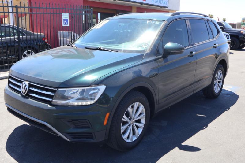 Volkswagen Tiguan S 2018