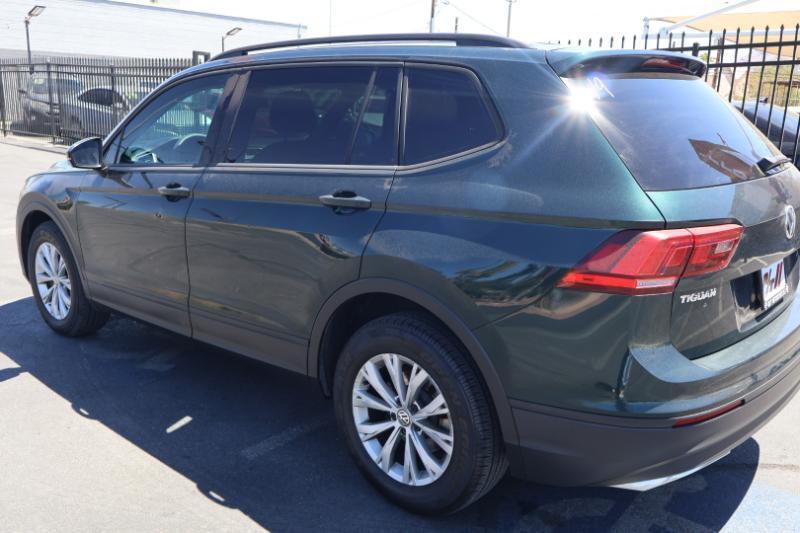 Volkswagen Tiguan S 2018