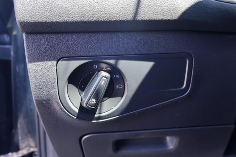 Volkswagen Tiguan S 2018