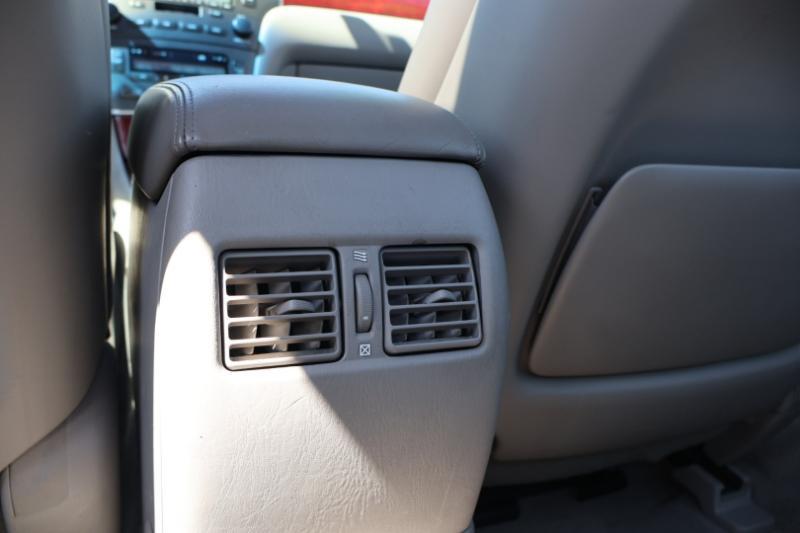 Lexus ES 300 Sedan 2003