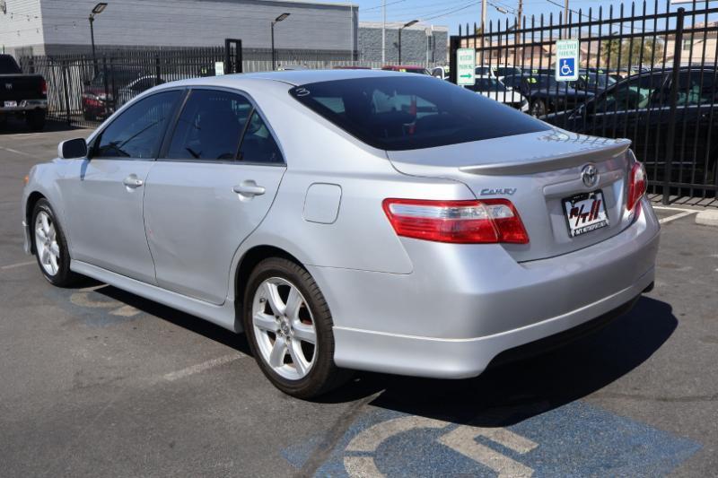 Toyota Camry XLE 5-Spd AT 2009