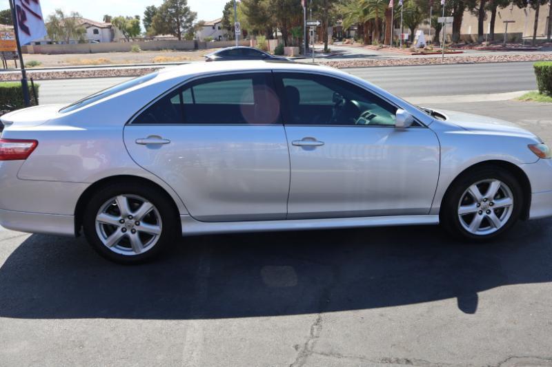 Toyota Camry XLE 5-Spd AT 2009