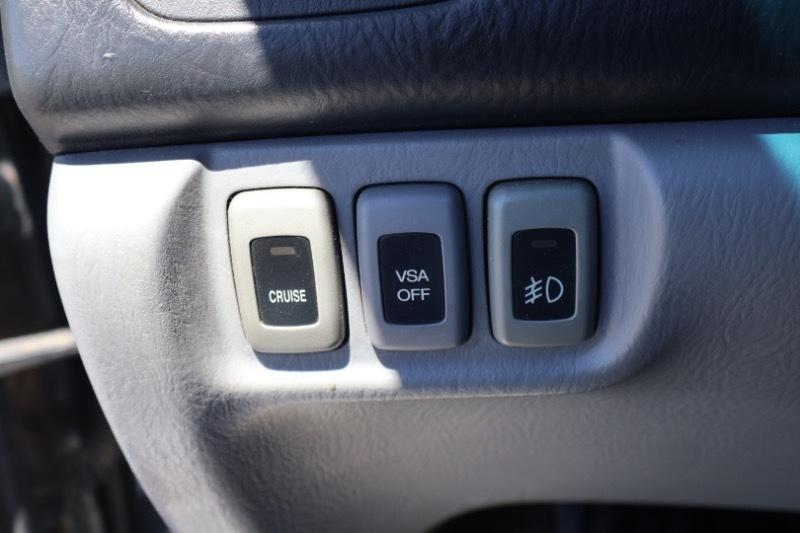 Acura MDX Touring with Rear DVD System 2004