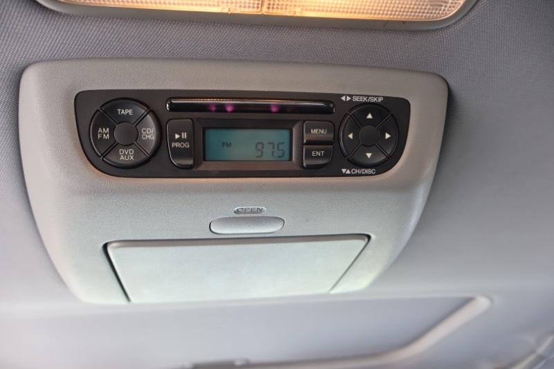 Acura MDX Touring with Rear DVD System 2004